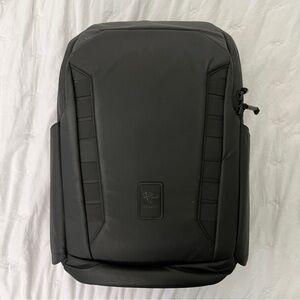 Nomatic Peter McKinnon 25L Camera Bag
